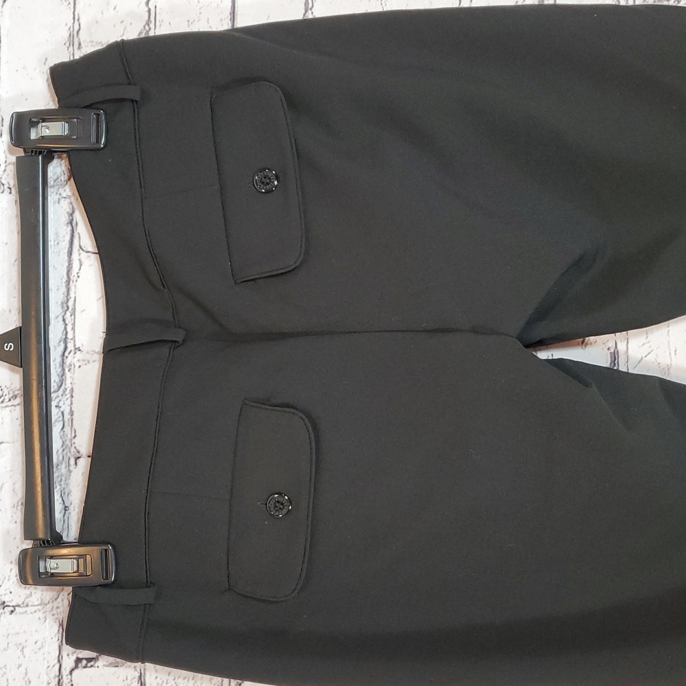 Guess Black Cropped Dress Pants with Button Detail Size 28 NWT - Picture 6 of 10
